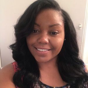 Meet your Posher, Charisse